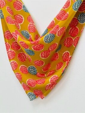 NWT SILKLETTE Claire 100% Fine Silk Kerchief Scarf SCOTCH/BLUE/RED